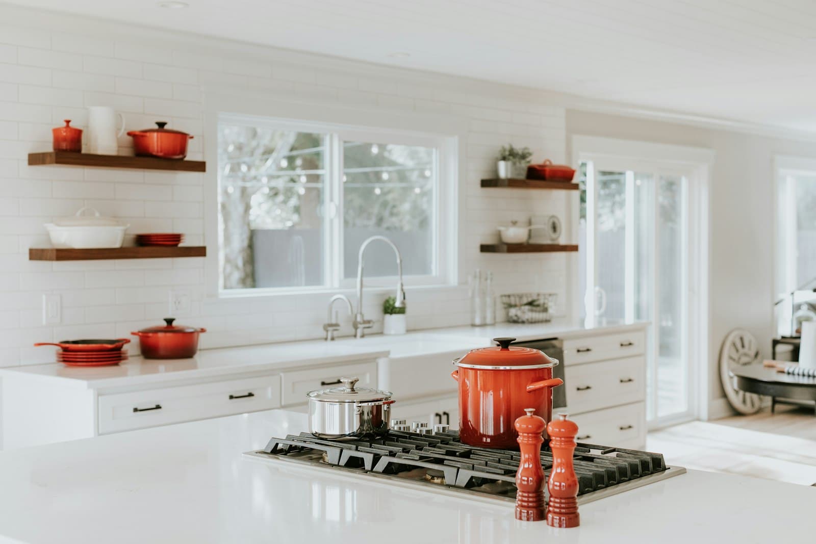 Kitchen Counter Organization: Keep Four Things, Move the Rest